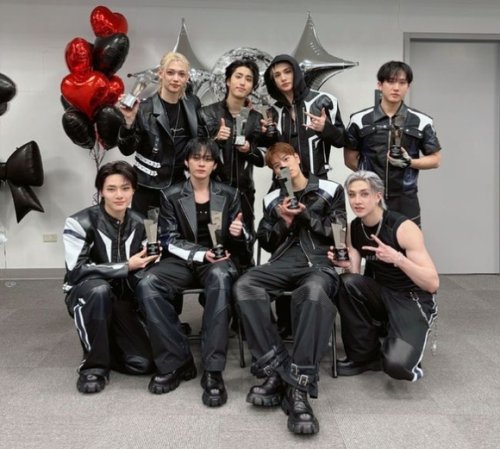 Stray Kids「2025 AAA」で8冠を達成&ldquo;自主制作グループとして意味深い&rdquo;