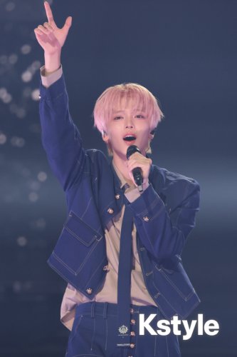 【PHOTO】チャン・ハヌム「Kstyle PARTY」2日目のオープニングに登場！のびやかな歌声＆ビジュアルにうっとり