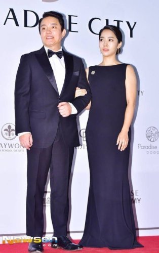 イ・ボムス＆イ・ユンジン、結婚16年で協議離婚が成立「子どもたちの親として互いを尊重」