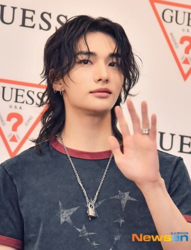 【PHOTO】Stray Kids ヒョンジン、ブランド「GUESS」のイベントに出席