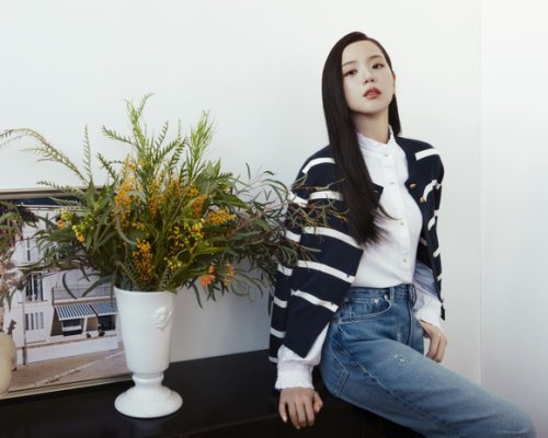 BLACKPINK ジス「トミー ヒルフィガー」2026 Springキャンペーンに登場！エフォートレスな洗練の世界へ