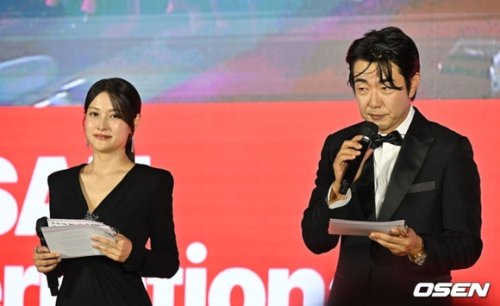 【PHOTO】イ・ジョンヒョク&amp;KARA ギュリら「第30回釜山国際映画祭」前夜祭に出席