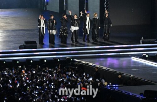 HYBE、BTSのカムバック公演を終えコメントを発表「K-POPが持つ感動と価値を全世界に伝えていく」