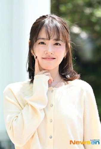【PHOTO】パク・ボヨン＆イ・グァンス「2時脱出Cultwo Show」出演のため放送局へ