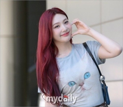 Red Velvet ジョイ、デビュー後初！10月に韓国で単独ファンミーティング開催決定