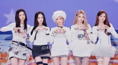 KiiiKiii、新曲「404（New Era）」が各チャートを席巻！グローバルな人気を証明