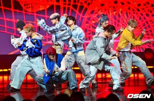 【PHOTO】ONE OR EIGHTからALPHA DRIVE ONEまで、1/28放送の「SHOW CHAMPION」に出演