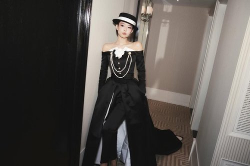 BLACK PINK ジェニー＆リサ＆ロゼ、世界的イベント「Met Gala」でセレブを魅了&hellip;宝石のような美しさ