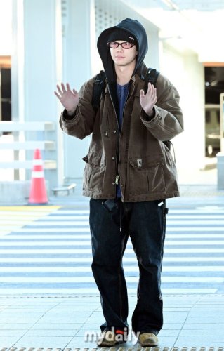 【PHOTO】イ・ジュニョン「Asia Artist Awards 2025」のため台湾へ出国