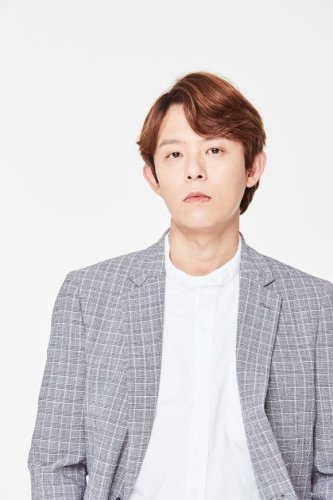 H․O․T․ トニー・アン、B-Waveエンターテインメントと専属契約を締結「新たな神話を作りたい」