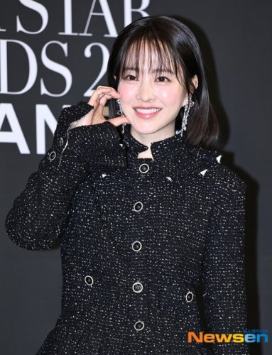 【PHOTO】パク・ボヨン＆コ・ユンジョンら「釜山国際映画祭」アジアスターアワードに登場（動画あり）