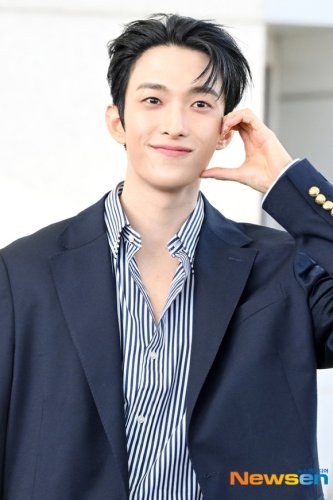 【PHOTO】SEVENTEEN ドギョム、海外スケジュールのため出国（動画あり）