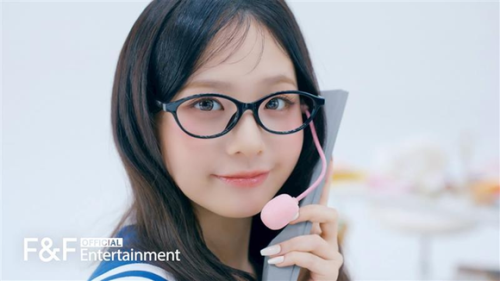 UNIS、日本1stデジタルシングル「もしもし」MV予告映像を公開&hellip;可愛らしい魅力アピール