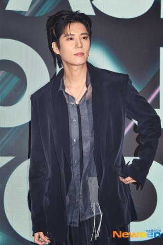 【PHOTO】SS501 キム・キュジョン＆キム・ジュリョンら、ファッションイベントのフォトウォールに登場