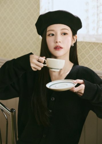 「恋の通訳、できますか？」コ・ユンジョン&ldquo;BLACKPINKやIVEの動画を見て研究も&rdquo;