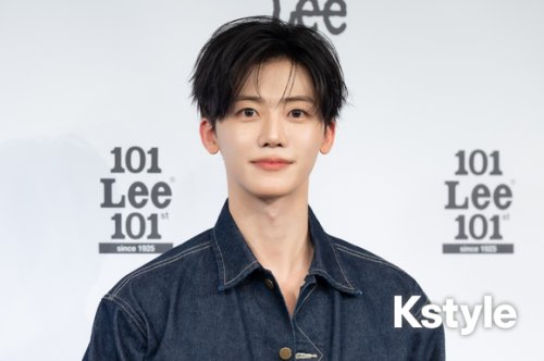 【PHOTO】NCT ジェミン、記者会見はオール日本語！あざとポーズに愛嬌たっぷりの笑顔も