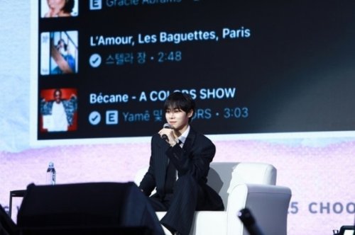 チュ・ヨンウ、BLACKPINKらのヒット曲披露や人気映画のOST歌唱も！初の台湾ファンミーティングが大盛況