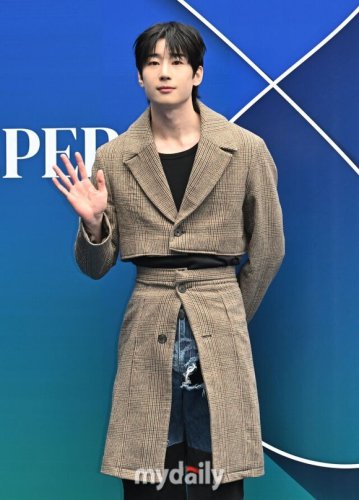 【PHOTO】ハン・スンウからDREAMCATCHER スアまで「ソウルファッションウィーク」に出席