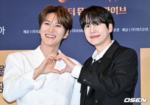 【PHOTO】SUPER JUNIOR キュヒョン&amp;パク・ウンテ、ミュージカル映画「フランケンシュタイン」記者懇談会に出席