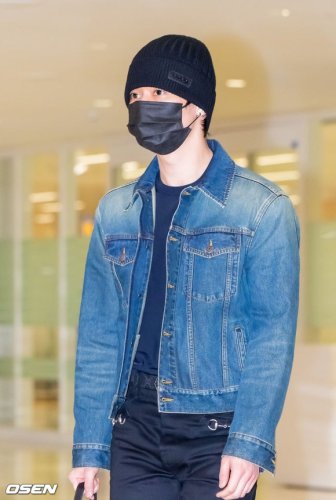 【PHOTO】Stray Kids リノ、海外スケジュールを終えて帰国