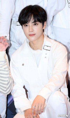 &ldquo;THE BOYZ脱退&rdquo;チュ・ハンニョン、明日花キララとの密会報道うけ謝罪「性売買や違法行為はなかった」