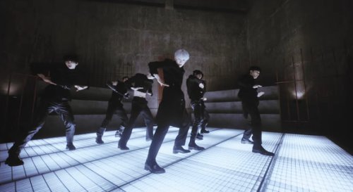 AMPERS＆ONE、タイトル曲「GOD」MV公開&hellip;韓国舞踊を取り入れたダンスに注目