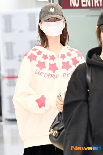 【PHOTO】IVE、日本でのスケジュールを終えて韓国に到着（動画あり）