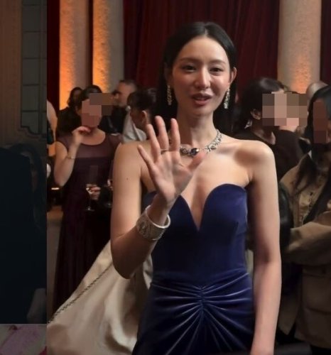 キム・ジウォン、激やせした姿に心配の声&hellip;イベント参加時の様子が話題（動画あり）
