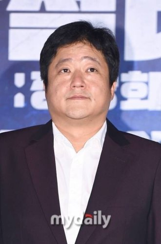 クァク・ドウォン、3年ぶりの演劇復帰に喜びも&hellip;突然の降板