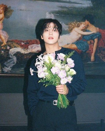 NCT ヘチャン「ミュージックバンク」で1位を獲得&ldquo;素敵な音楽を披露するアーティストになる&rdquo;