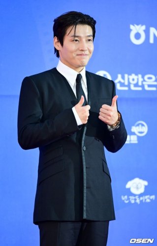 【PHOTO】カン・ハヌルからイ・ジュニョクまで「第21回堤川国際音楽映画祭」レッドカーペットに登場