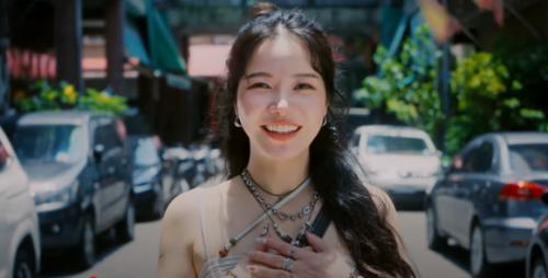 MAMAMOO ソラ、中国語シングル「Floating Free」MV公開&hellip;開放的な夏のムード