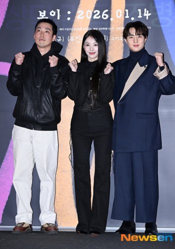【PHOTO】チョ・ビョンギュ＆元NMIXX ジニ、映画「Boy」マスコミ向け試写会に出席