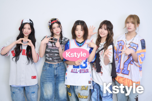 YOUNG POSSE、ファンとドンキでパーティー！？「Kstyle PARTY」バクステ取材映像をYouTubeで特別公開