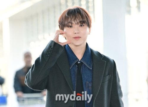 【PHOTO】SEVENTEEN スングァン、海外スケジュールのため出国