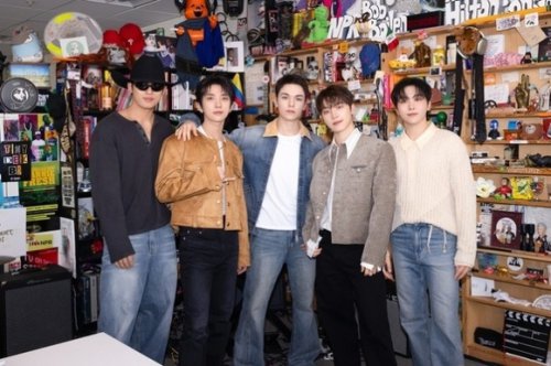 SEVENTEENメンバー、米「Tiny Desk Concert」に出演&hellip;K-POPグループで初めてNPR本社オフィスで公演（動画あり）