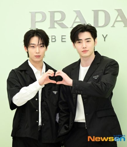 【PHOTO】ENHYPEN ソンフン＆ソヌ、ブランド「PRADA」のイベントに出席