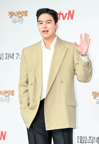 イ・ジャンウ、痩せていた頃を回想&hellip;チョン・ヒョンムから指摘も「本当に太った」