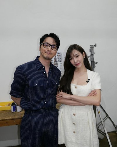少女時代 ティファニー＆ピョン・ヨハン、薬指にペアリング？共演作「サムシクおじさん」にも再び注目集まる