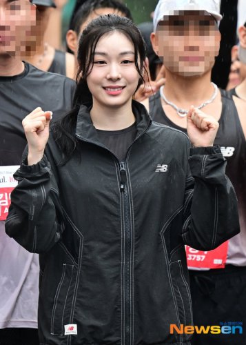 【PHOTO】キム・ヨナ＆チン・ソンギュら「2025 Run your way SEOUL 10K RACE」に登場