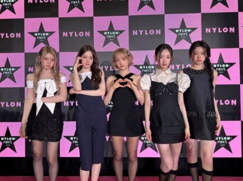 KiiiKiii、日本語で喜びを表現！「NYLON'S NEXT 2026 AWARDS」のK-POPガールズグループ部門で受賞