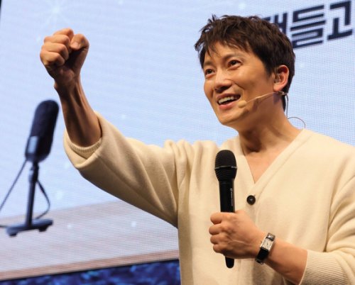 ◆約1年ぶり！チソンの来日ファンミーティングを初放送, ◆SEVENTEEN ジュン出演の中国バラエティも注目, ◆ペ・ドゥナ主演のドラマ「家族計画」が日本初放送, ◆イ・スンジェさんの遺作「犬の声」も, ◆イ・ナヨン主演「パク・ハギョンの旅行記」で癒しの時間を, ◆ソ・イングクの名古屋公演＆神戸公演は必見, チソンの来日ファンミをテレビ初放送！SEVENTEEN ジュン出演バラエティ＆日本初放送ドラマも&hellip;3月の衛星劇場は見どころ満載