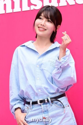 少女時代 スヨン、父親の闘病を告白&hellip;メンバーたちに感謝「家族のことまで一緒に背負ってくれる」