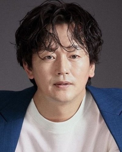 親子で芸能界へ！俳優キム・ジョンテ、小学6年生の息子とともに新たな事務所に所属