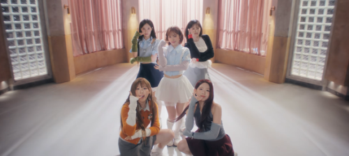 RESCENE、タイトル曲「Bloom」MV公開&hellip;自信と希望が込められた歌詞に注目