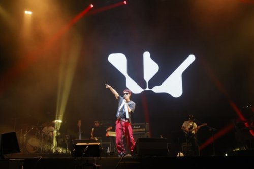 チョ・スンヨン、除隊後に初出演！「SUMMER SONIC 2025」で日本ファンにサプライズ発表も