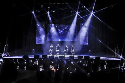 ONE PACT、ファンの前で爆弾発言も！？今年ラストとなる日本ライブを開催