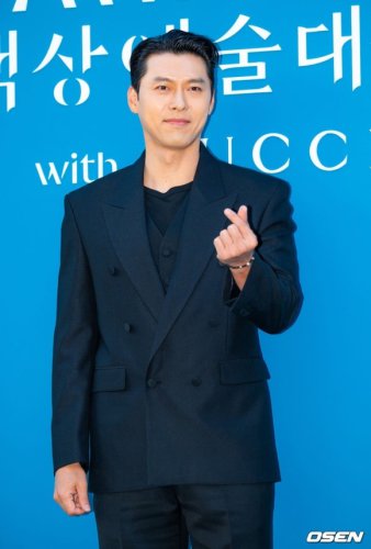 【PHOTO】ヒョンビン＆イ・チェミンら「第62回百想芸術大賞」ディナーフォトコールに登場