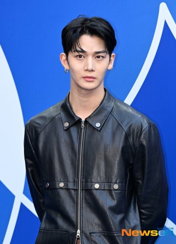 元CIX ベ・ジニョン、初のミニアルバム「STILL YOUNG」トラックリストを公開&hellip;タイトル曲は「Round＆Round」
