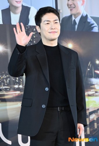 「21世紀の大君夫人」歴史歪曲の議論うけ&hellip;イ・ジェウォンのインタビューが中止に